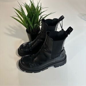 ZARA BLACK SLIP ON CHUNKY COMBAT CHELSEA BOOTS SIZE 37